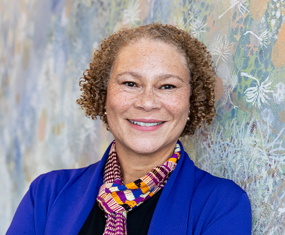 Tonye has over 30 years’ experience in legal and social policy sectors, working in roles at Victoria Legal Aid, Department of Human Services and the Australian Association of Gerontology. Her qualifications include Bachelors of Arts and Law, Graduate Certificate in Management and Master of Policy. 
  
Tonye has served on several not-for-profit boards, including Uniting Care Werribee, Flemington-Kensington Community Legal Centre and Women’s Health West.  In 2014 Tonye was awarded a Victorian Women’s Governance Scholarship, enabling her to complete the Australian Institute of Company Directors course. 
  
Tonye moved to central Victoria in 2020 and proudly identifies as a person of colour and member of the LGBTIQA+ community.